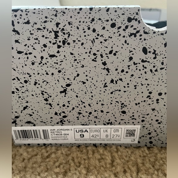 Jordan 5 - Picture 4 of 16